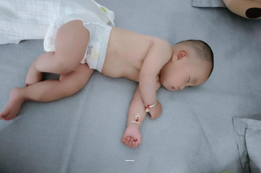 玉溪宝宝高烧怎么处理